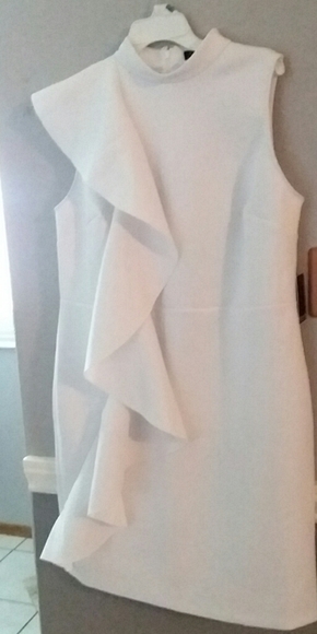 ELLOQEE WHITE DRESS - Picture 1 of 2